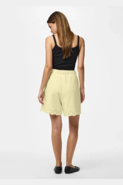 Pieces Pcchii uer Broderi hort | Shorts