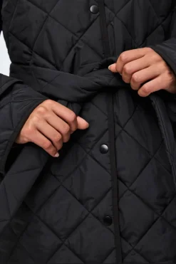 Pieces Pceiy ong Quited Jacket | Ytterkläder & Jackor
