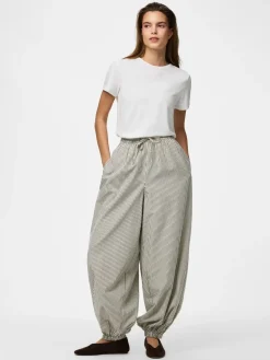 Pieces Pcey Baoon Pant | Jeans, Leggings & Byxor