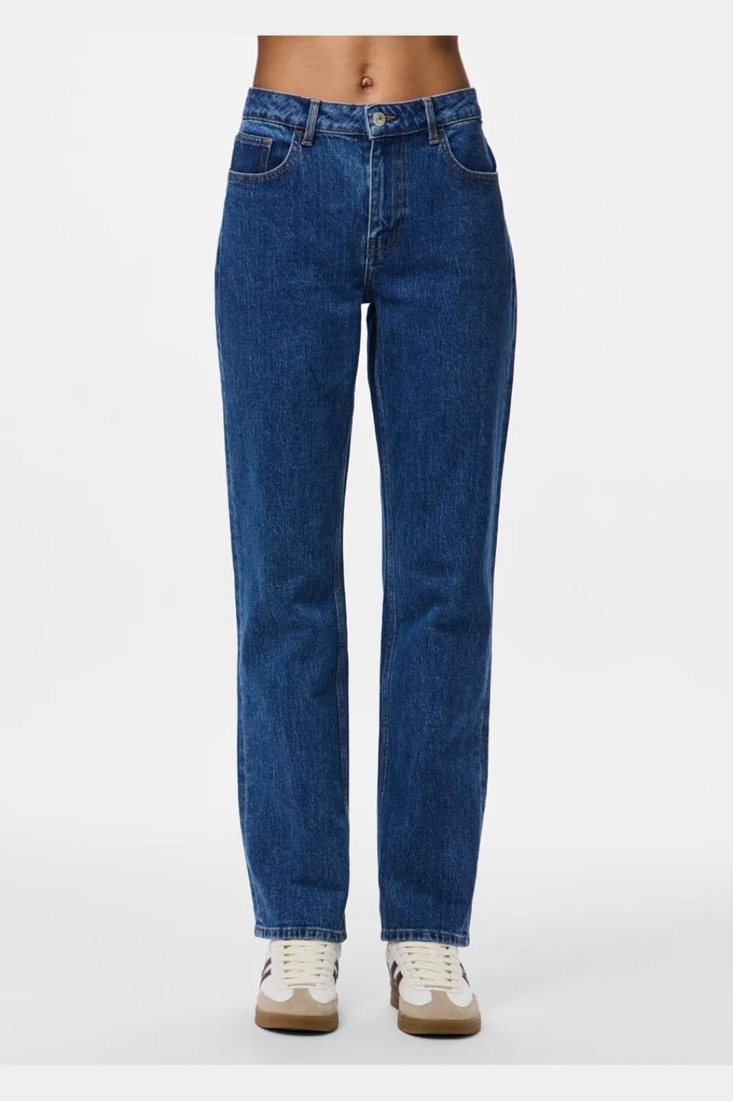Pieces Pckylie Straight Jeans | Jeans, Leggings & Byxor