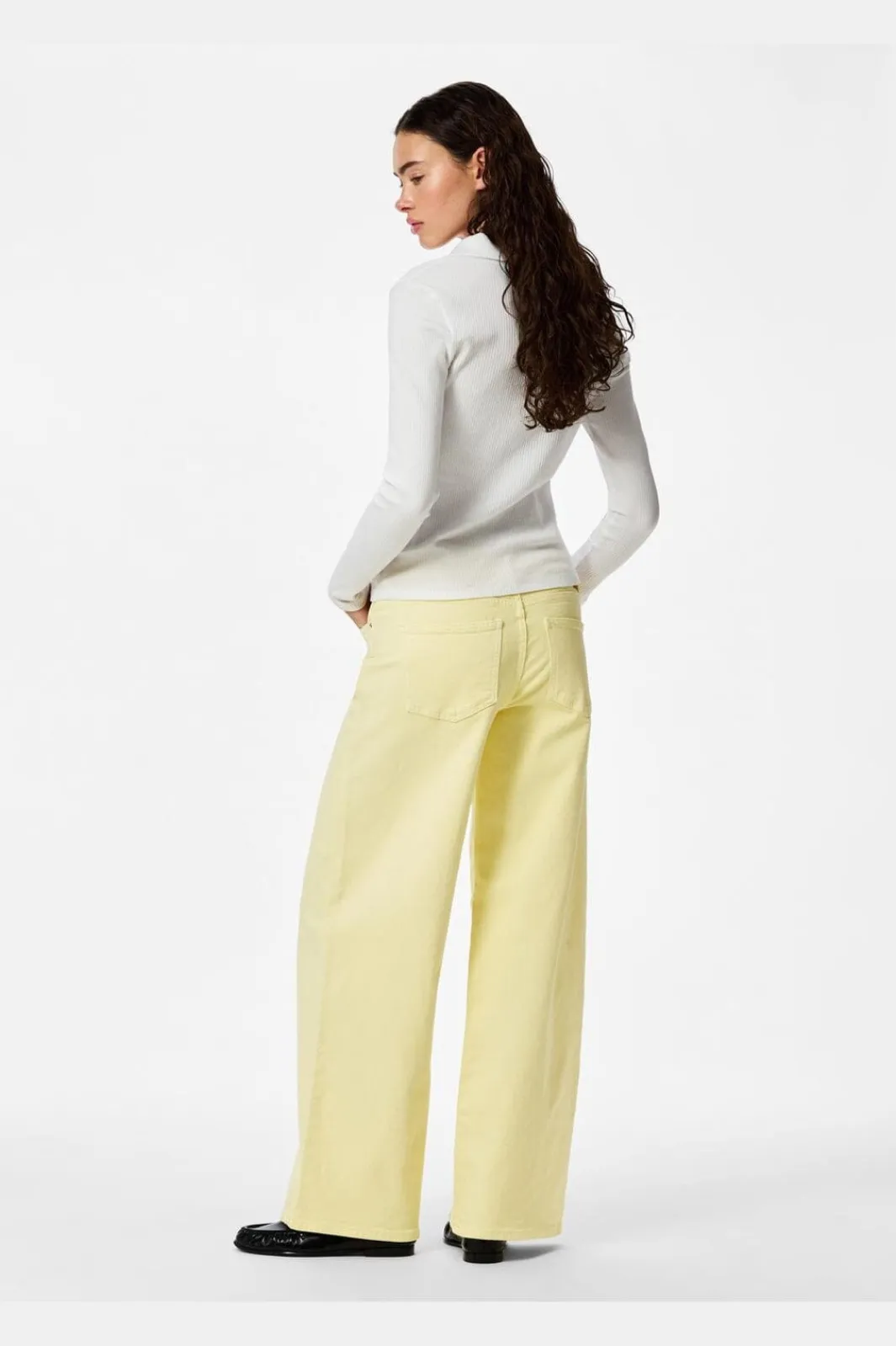 Pieces Pcselma Lw Wide Colored Jeans | Jeans, Leggings & Byxor
