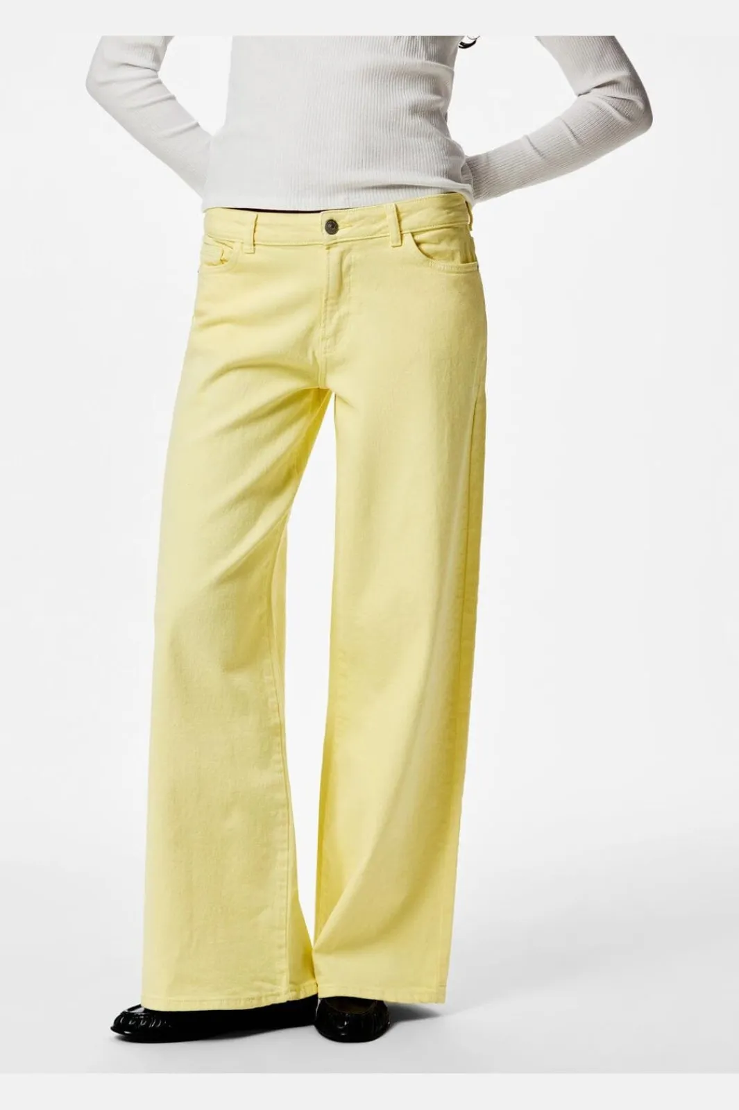 Pieces Pcselma Lw Wide Colored Jeans | Jeans, Leggings & Byxor