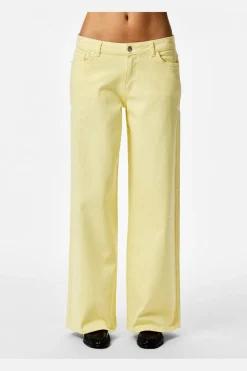 Pieces Pcselma Lw Wide Colored Jeans | Jeans, Leggings & Byxor