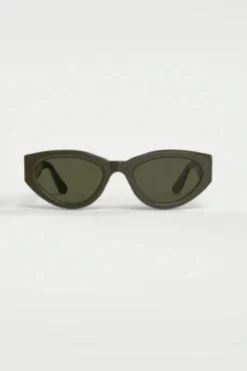 Rotate Rt1. Cat Eye Frame 1163123096 | Solglasögon