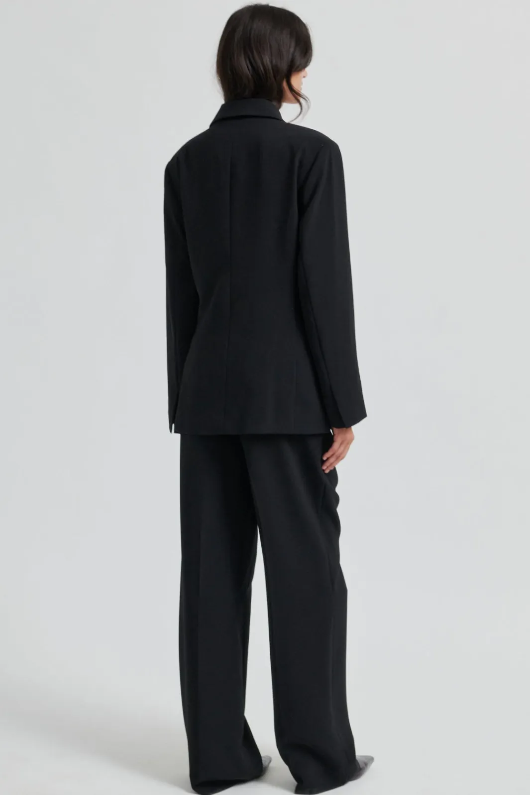 Second Female ffique Fitted Bazer 60000 | Blazers