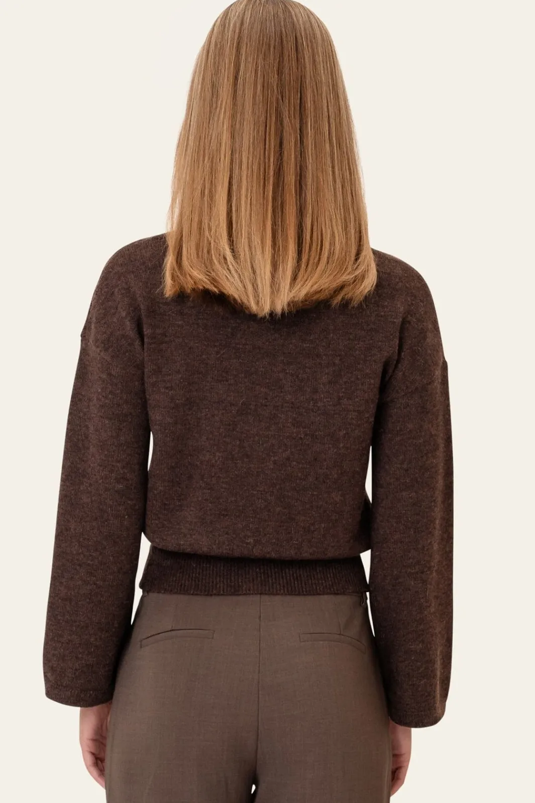 BYIC Signeic Pullover D050-2 | Sticka