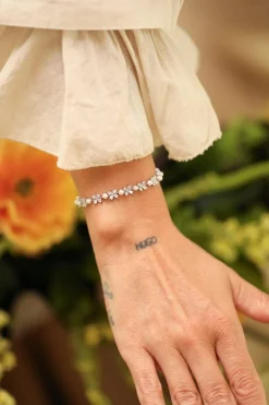 Rooted Silver Daisy Bracelet | Armband