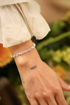 Rooted Silver Daisy Bracelet | Armband