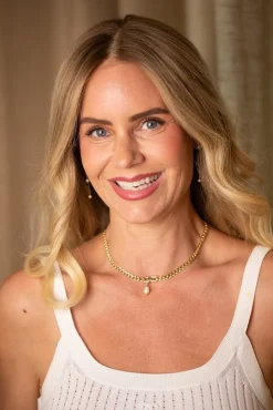 Rooted Soft Pearl | Halsband