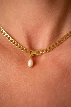 Rooted Soft Pearl | Halsband