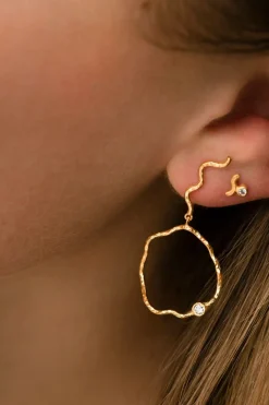 Stpetit Wave Earring Goldenen With Stone