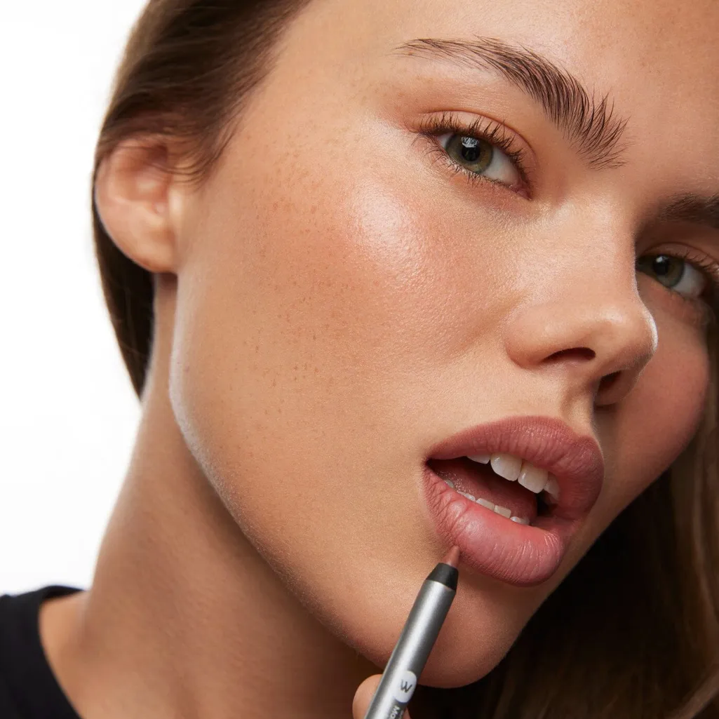 Ws360 Contour Lip Liner