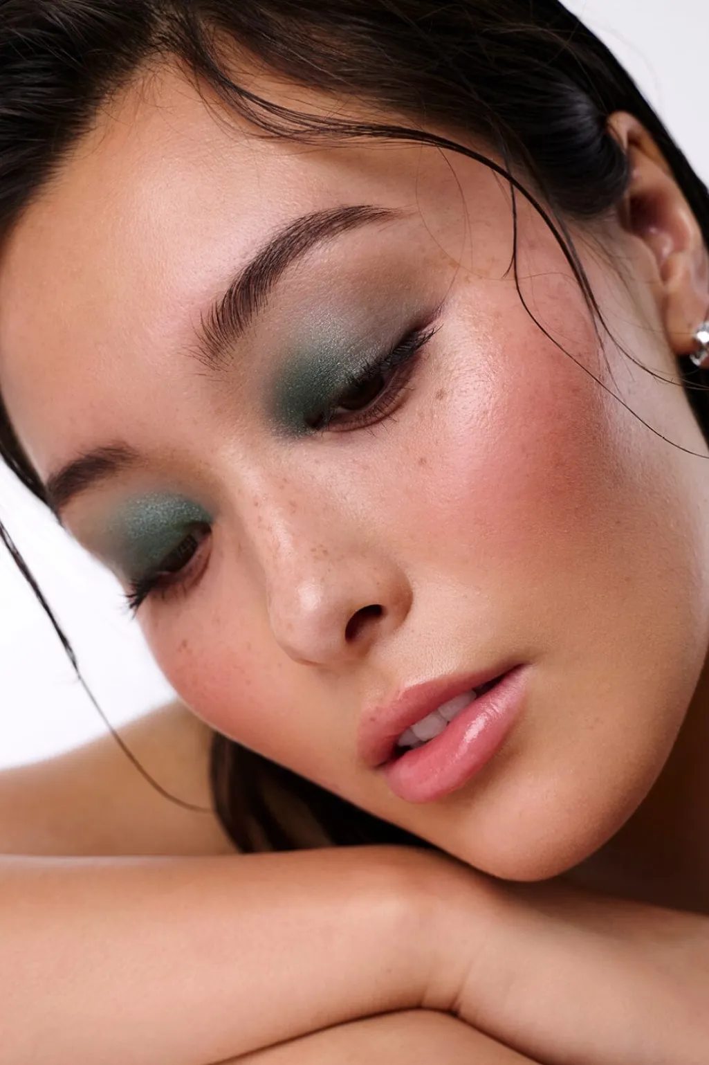 WsiYKYK Eyeshadow Stick